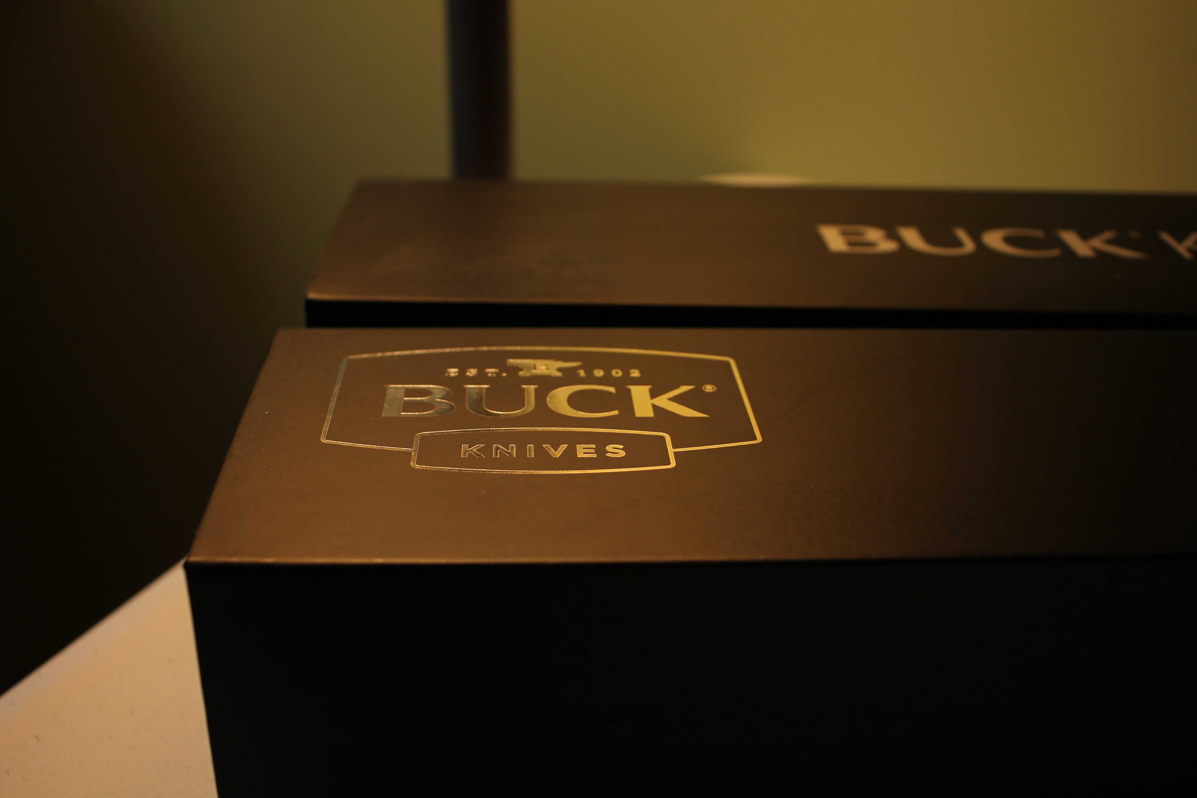 Buck Knives Box
